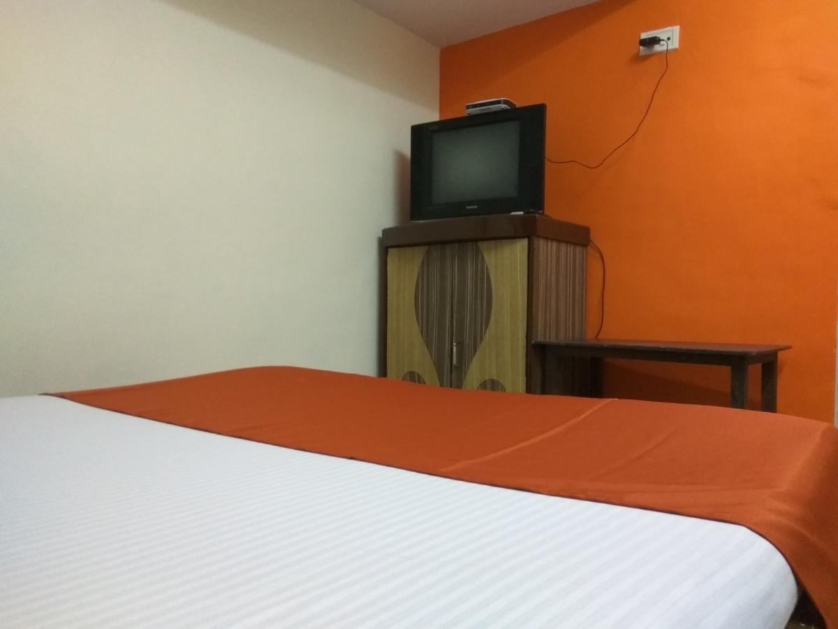 Hotel Shiva 판벨 외부 사진